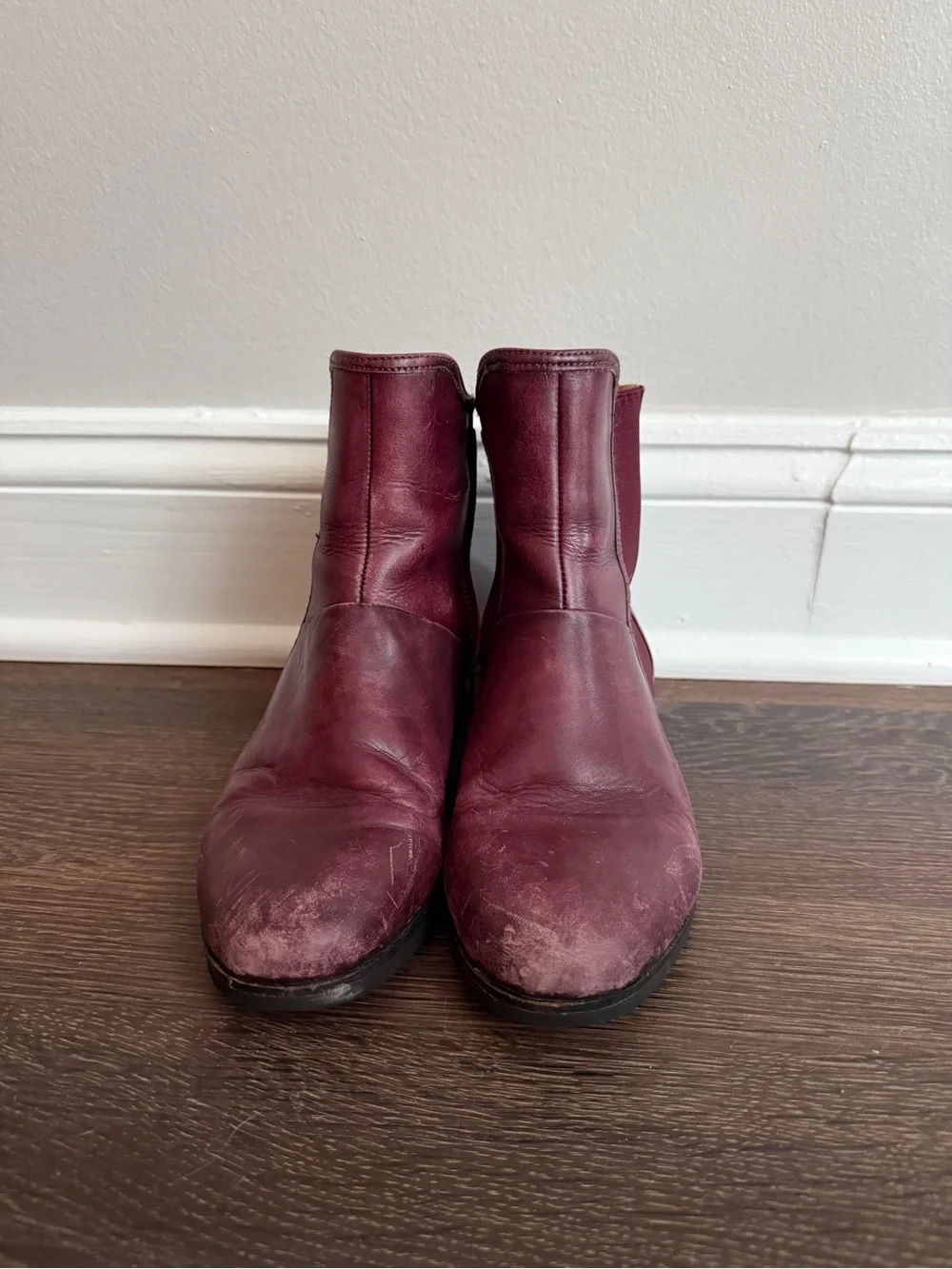 bussola Women’s Burgundy Leather Chukka Boots